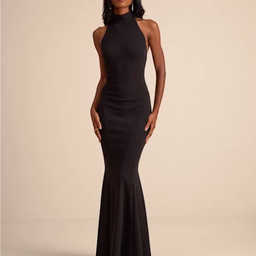 Lulu's Classic Black Maxi Dress